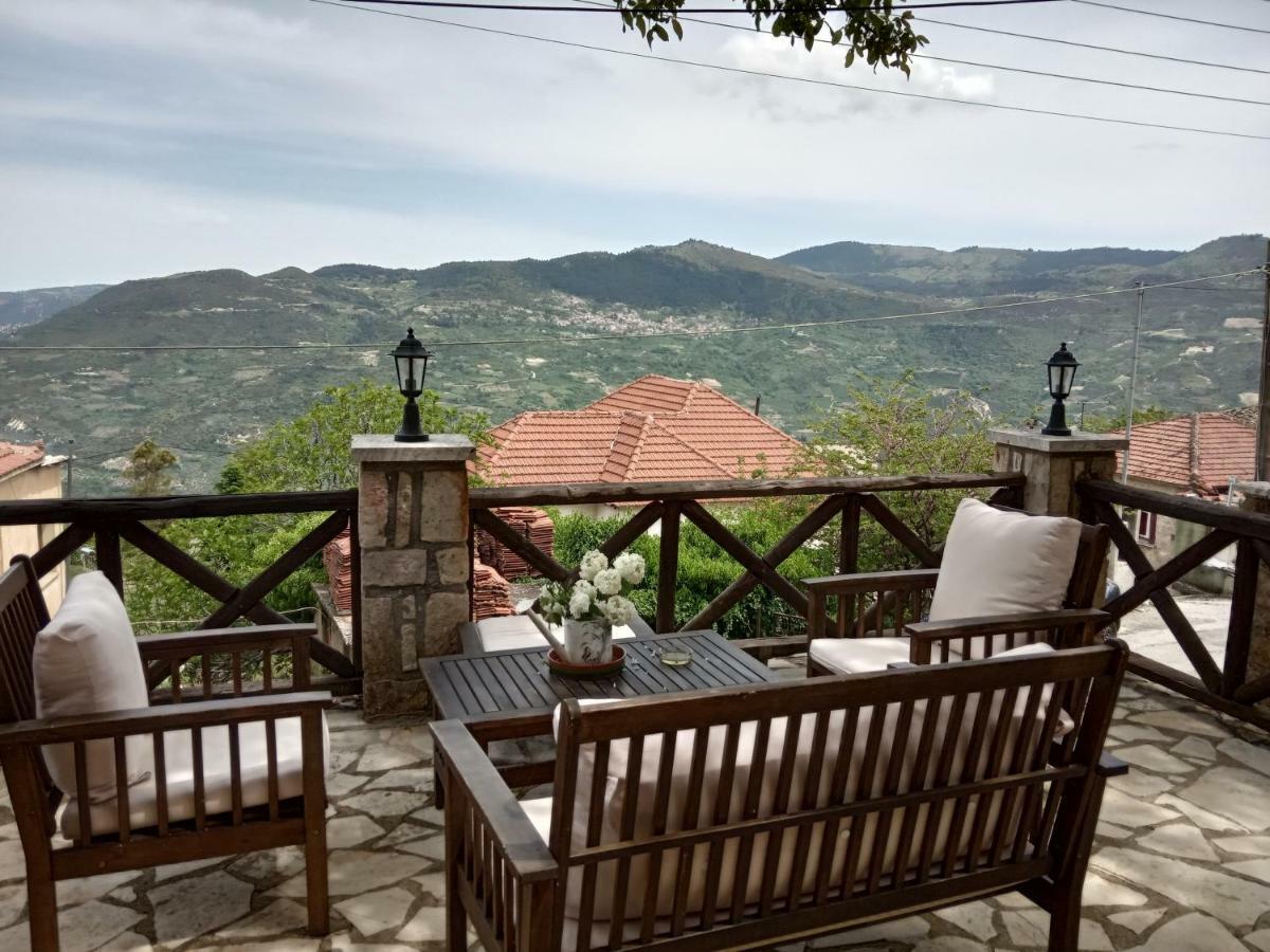 Villa Filanthi à Kato Sinikia Trikalon Extérieur photo